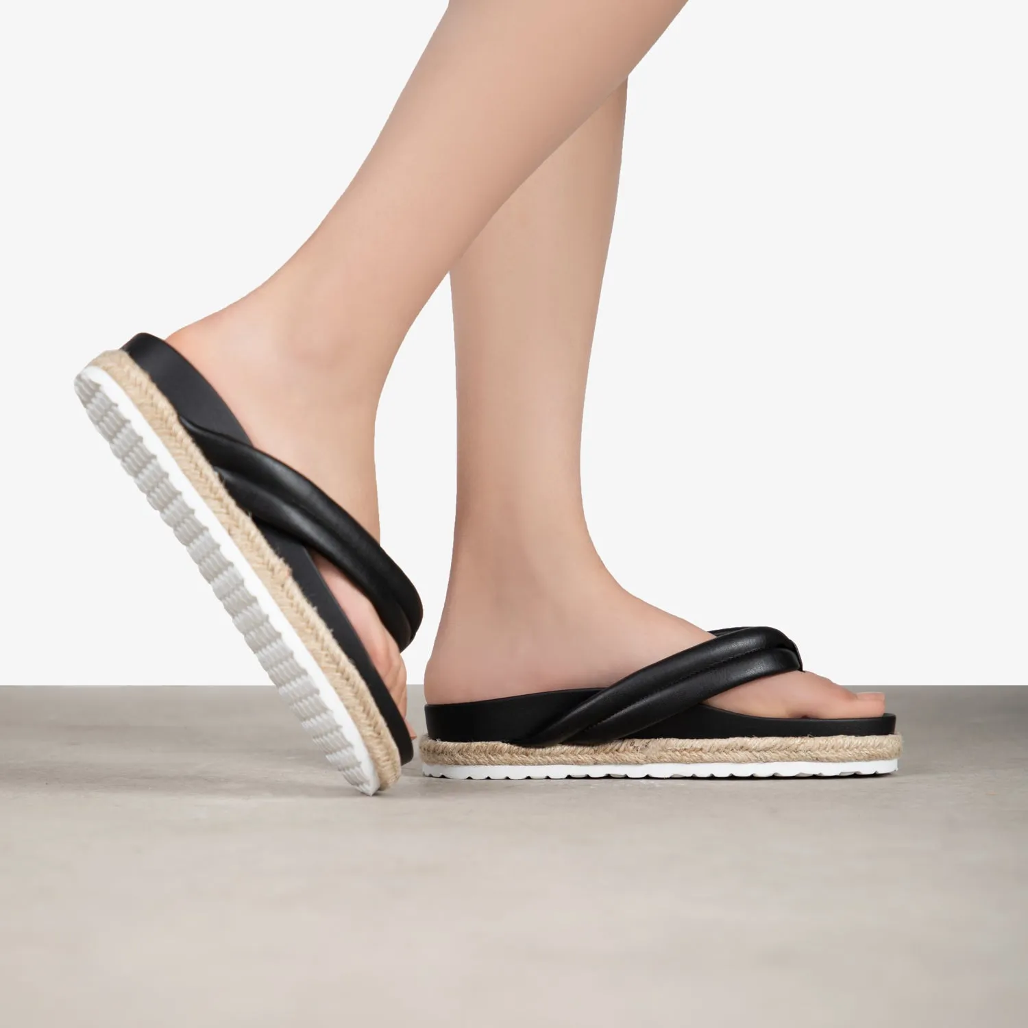 RAID Calvine Flat Sandals in Black