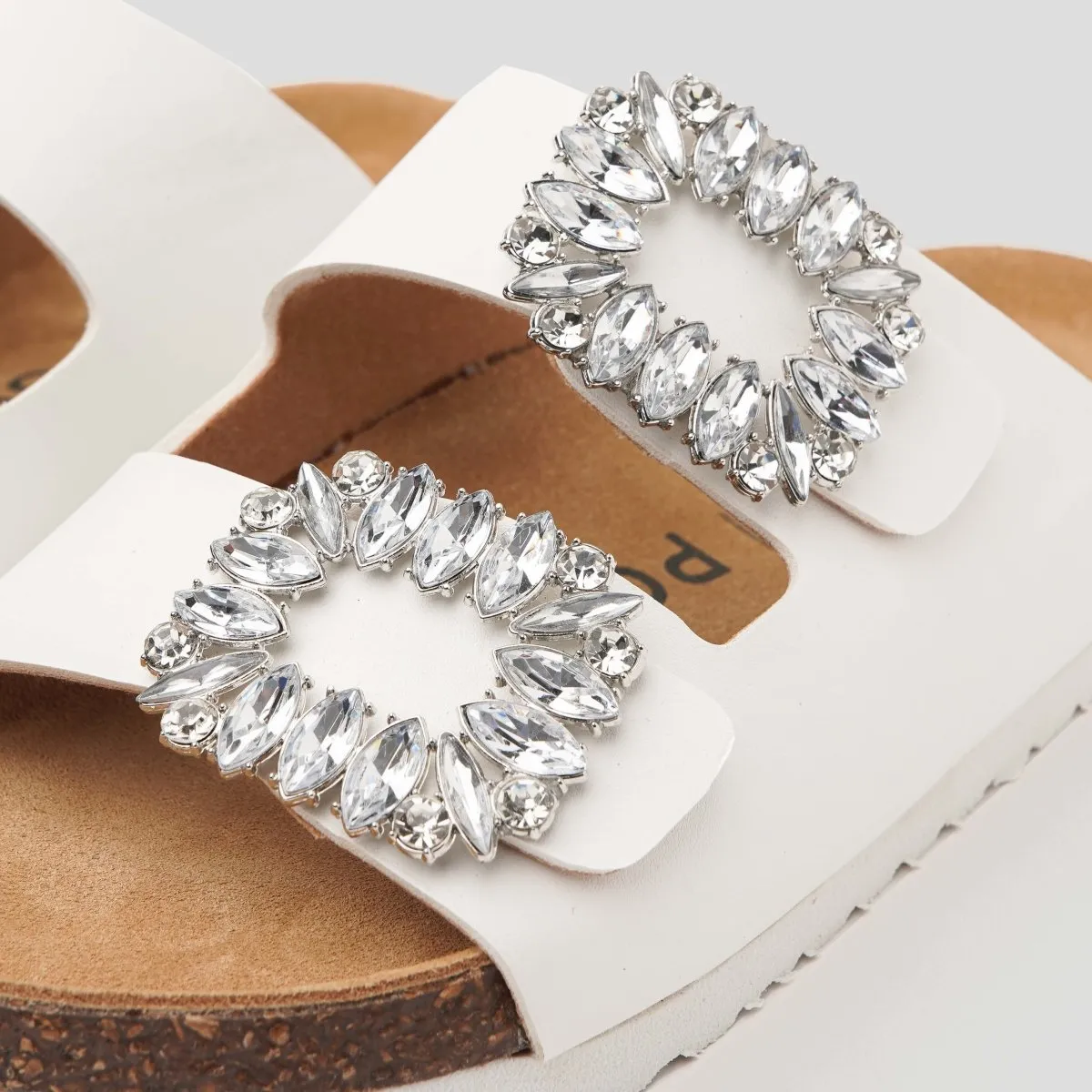 Tokyo Tiara White Sandal