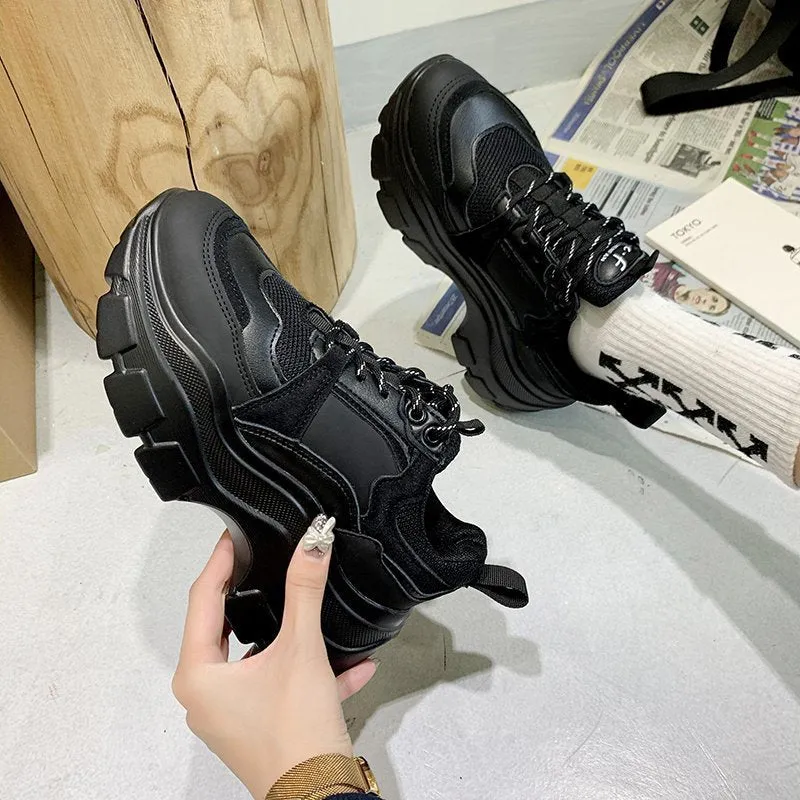 Women's platform sneakers